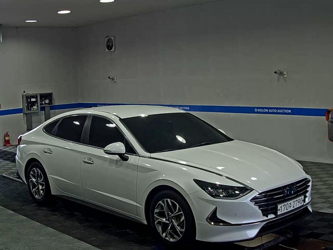 HYUNDAI SONATA (DN8) G2.0 PREMIUM FAMILY 2020 - zdjęcie 3