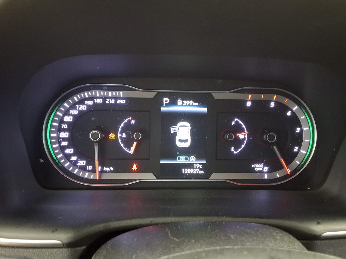 HYUNDAI THE ALL NEW TUCSON 2.0 DIESEL 2WD PREMIUM 2022 - zdjęcie 9