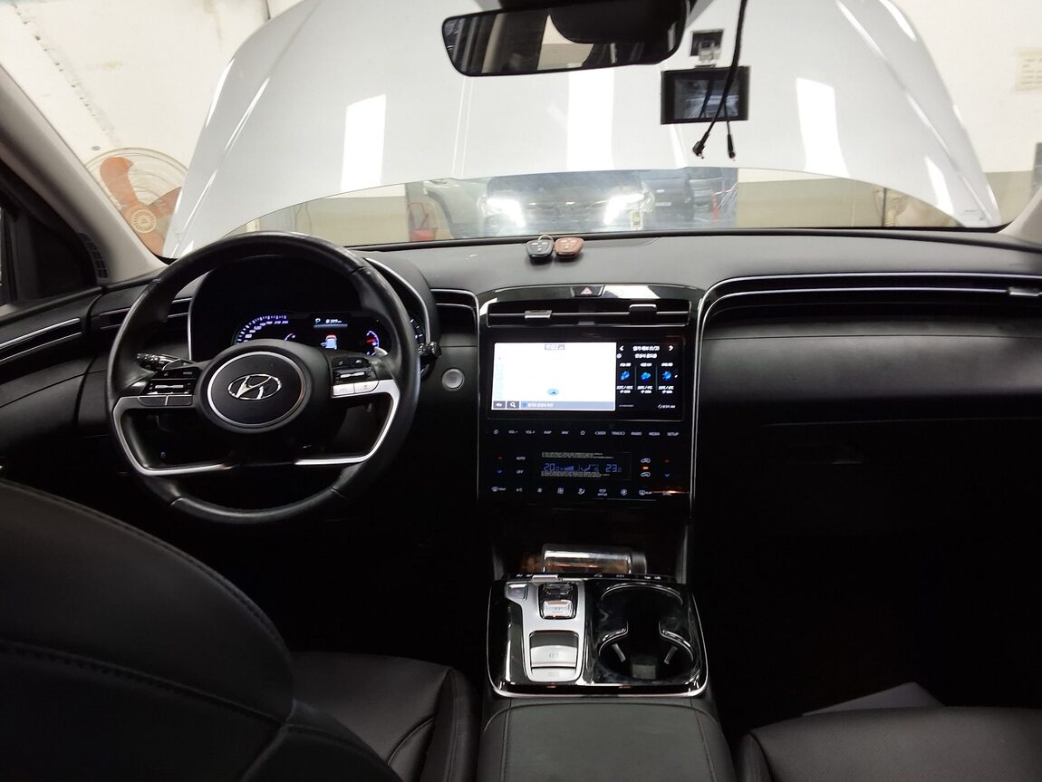 HYUNDAI THE ALL NEW TUCSON 2.0 DIESEL 2WD PREMIUM 2022 - zdjęcie 11