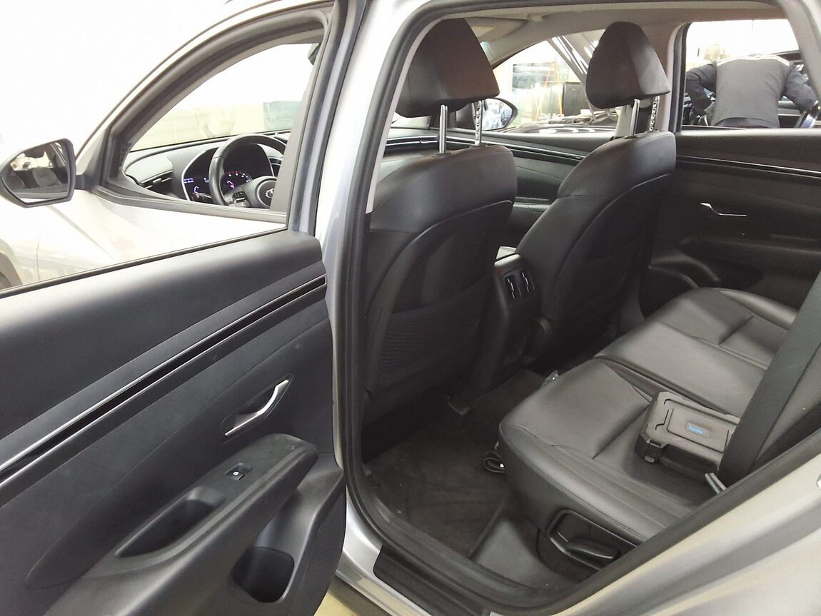 HYUNDAI THE ALL NEW TUCSON 2.0 DIESEL 2WD PREMIUM 2022 - zdjęcie 12