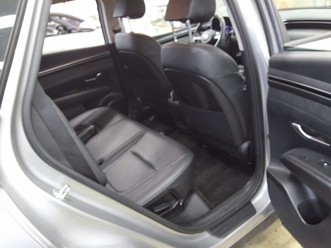 HYUNDAI THE ALL NEW TUCSON 2.0 DIESEL 2WD PREMIUM 2022 - zdjęcie 13