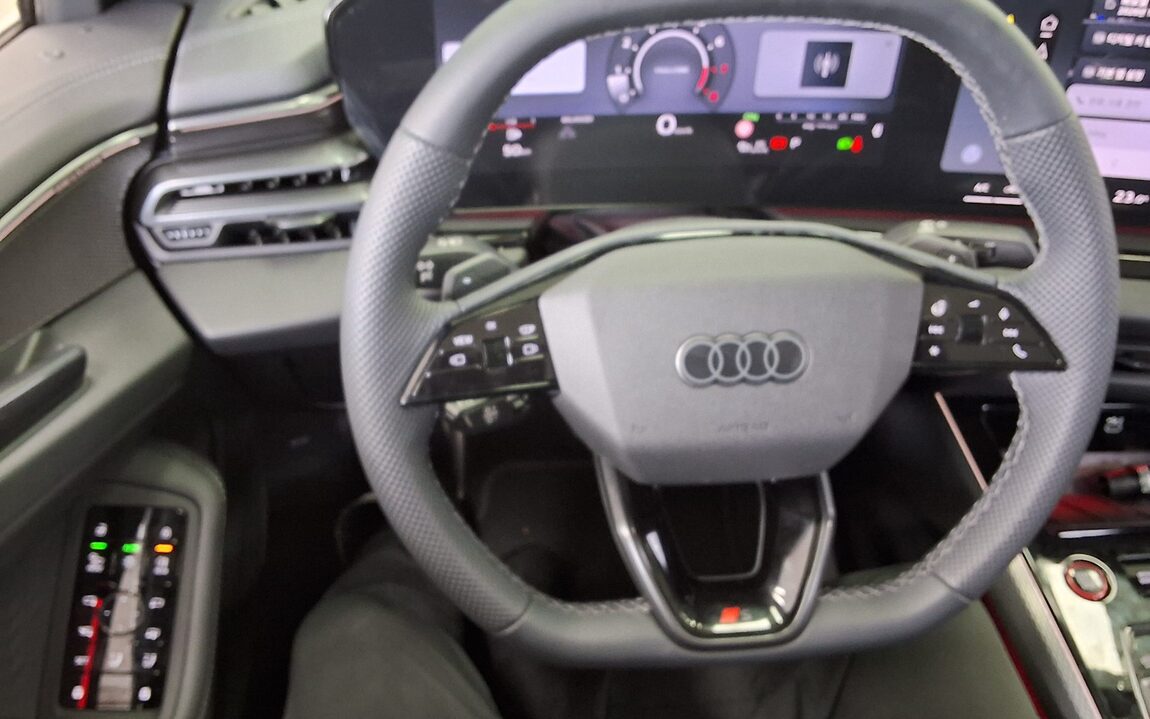 AUDI AUDI 2026 - zdjęcie 17