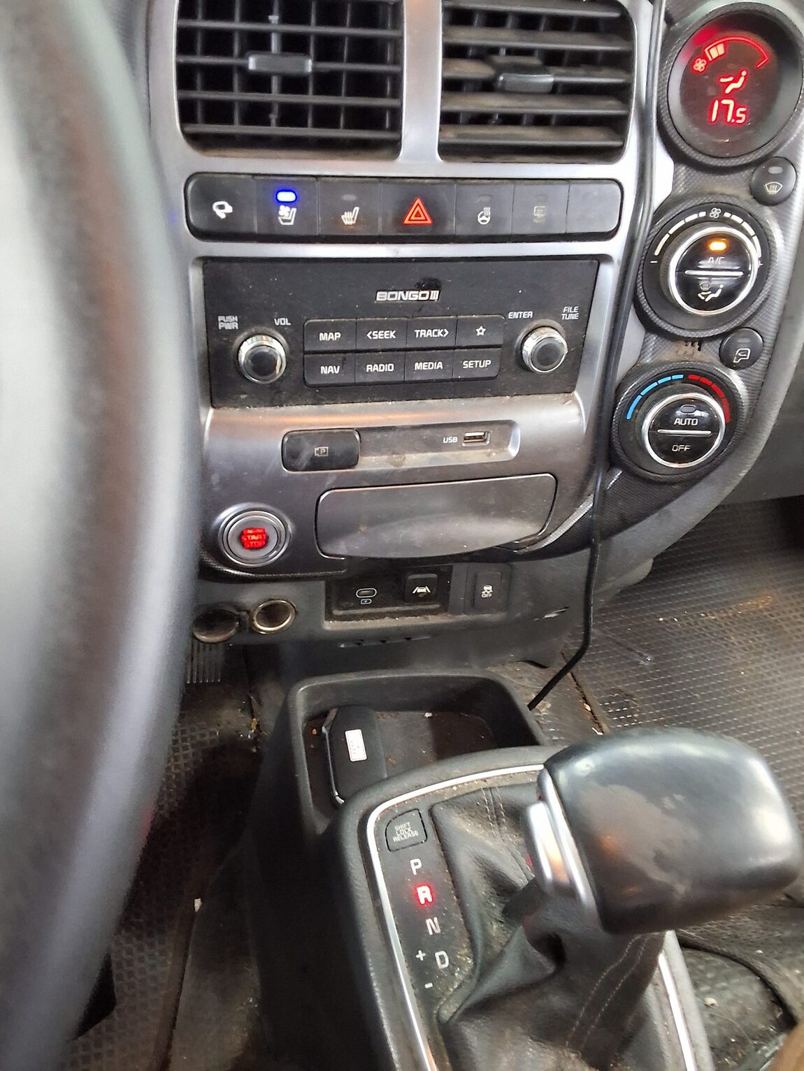 KIA THE NEW BONGO III CARGO 1 TON LPG DOUBLE CAB EXTRA LONG WHEELBASE GLS 2024 - zdjęcie 18