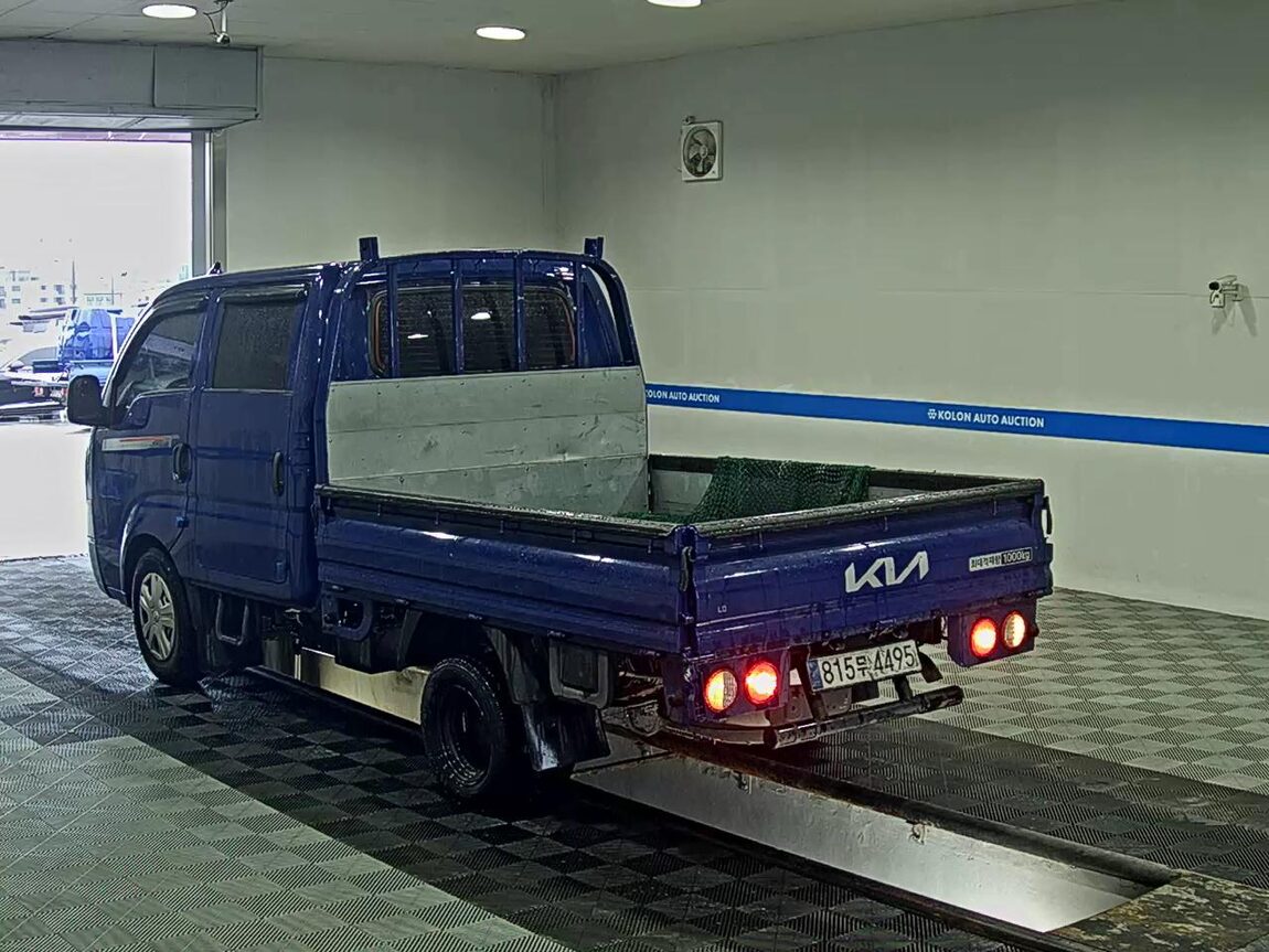 KIA THE NEW BONGO III CARGO 1 TON LPG DOUBLE CAB EXTRA LONG WHEELBASE GLS 2024 - zdjęcie 6
