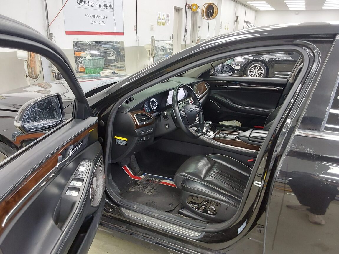 GENESIS EQ900 5.0 GDi AWD PRESTIGE 2018 - zdjęcie 10