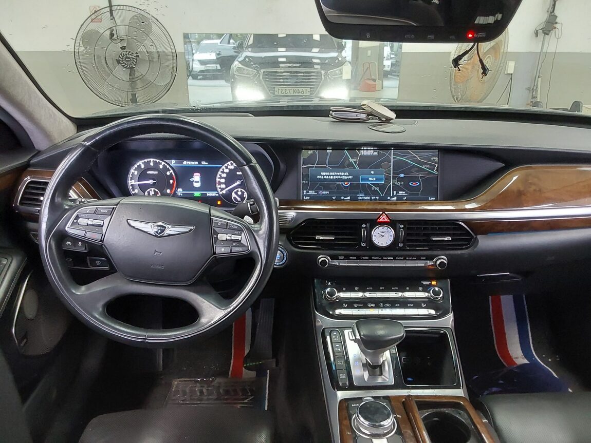 GENESIS EQ900 5.0 GDi AWD PRESTIGE 2018 - zdjęcie 11