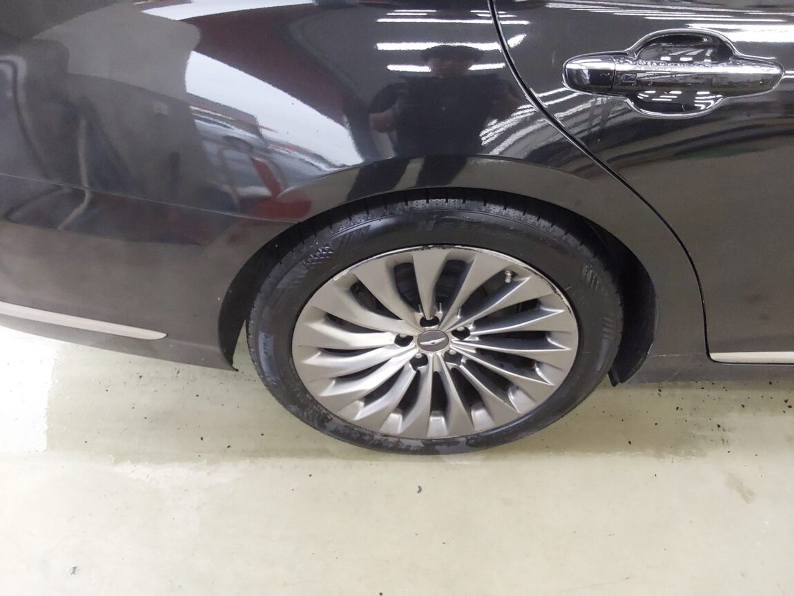 GENESIS EQ900 5.0 GDi AWD PRESTIGE 2018 - zdjęcie 25