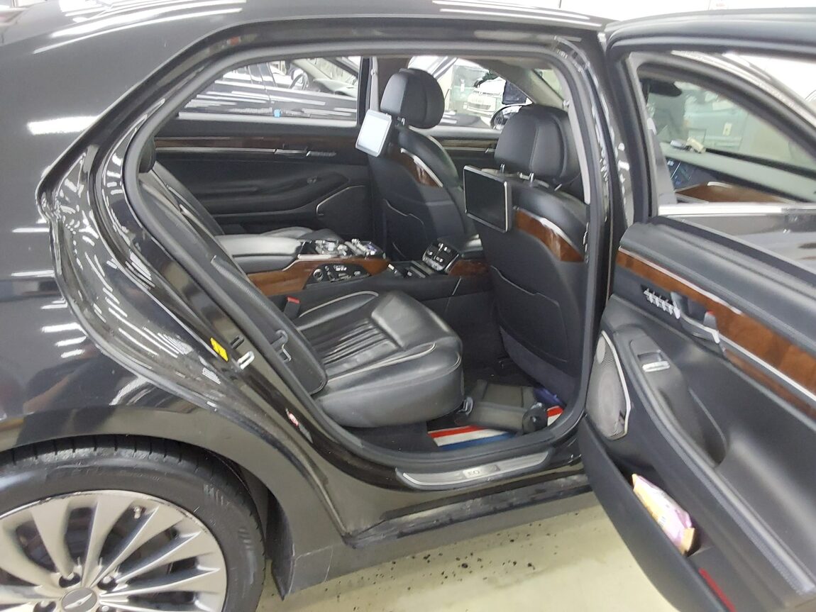 GENESIS EQ900 5.0 GDi AWD PRESTIGE 2018 - zdjęcie 13