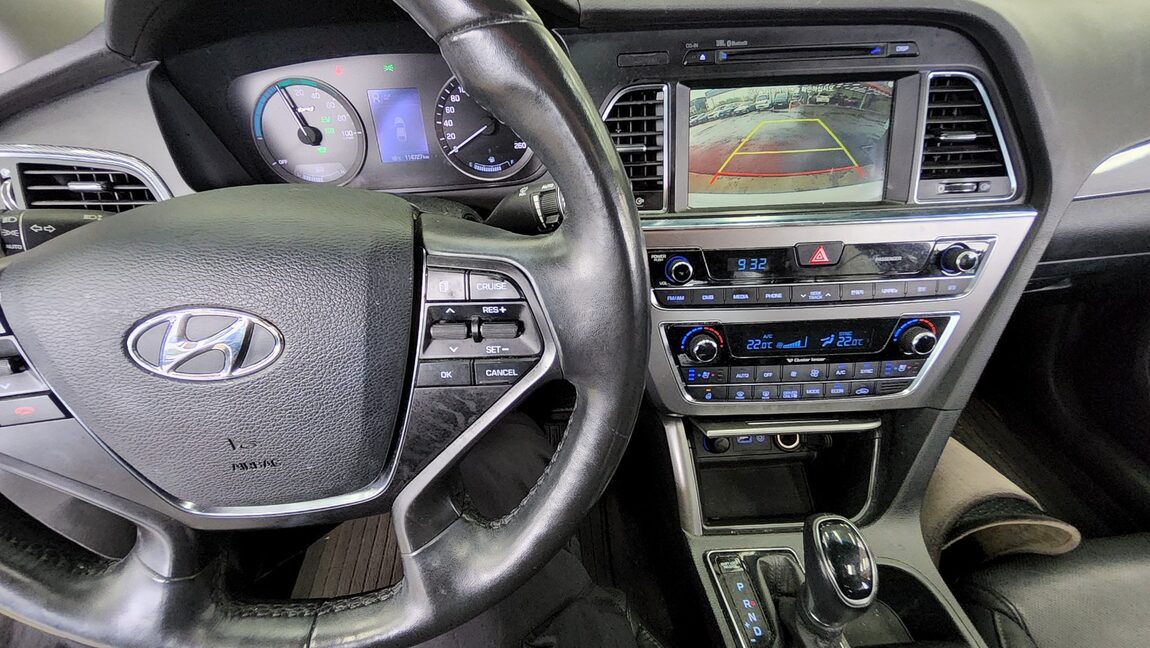 HYUNDAI LF SONATA HYBRID 2.0 HEV PREMIUM 2016 - zdjęcie 18