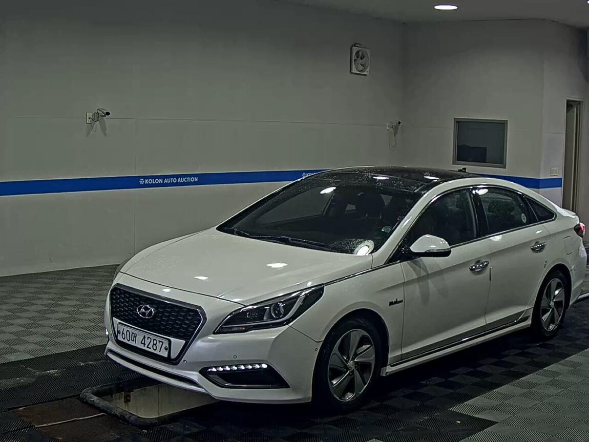 HYUNDAI LF SONATA HYBRID 2.0 HEV PREMIUM 2016 - zdjęcie 2
