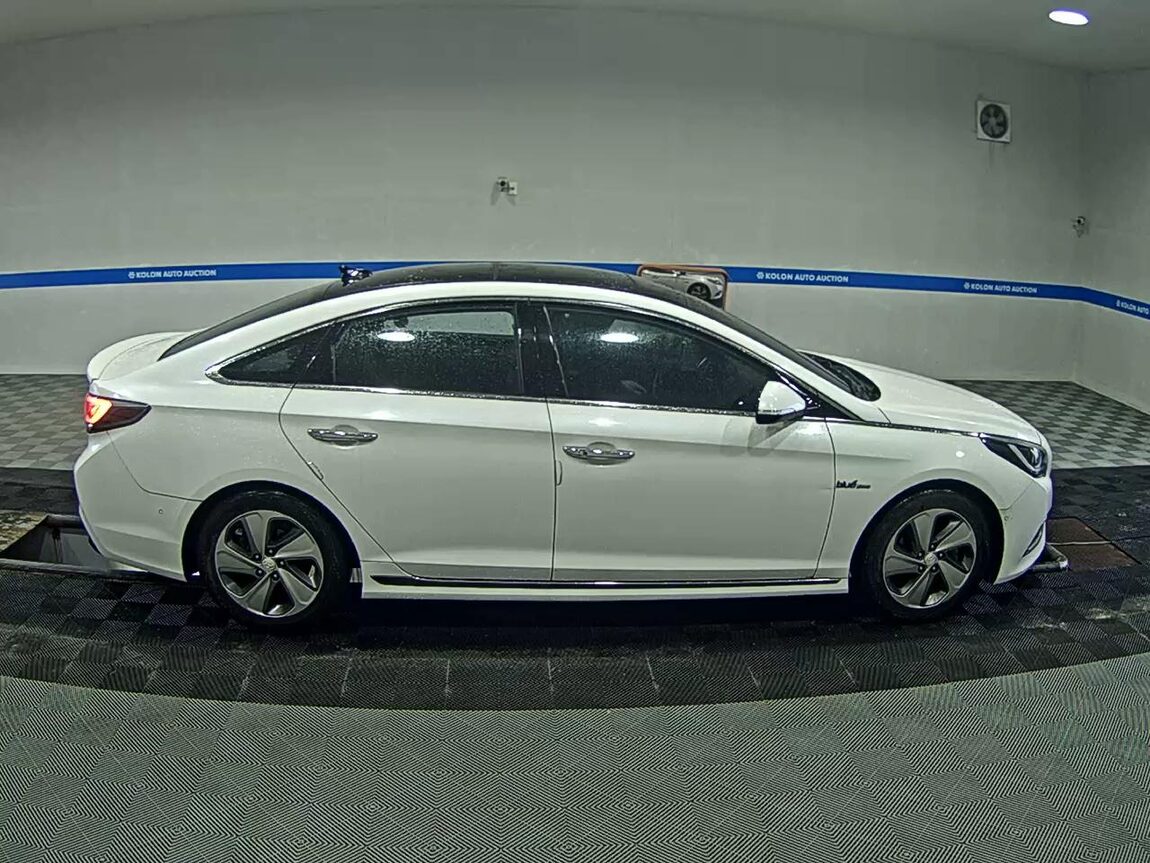 HYUNDAI LF SONATA HYBRID 2.0 HEV PREMIUM 2016 - zdjęcie 4