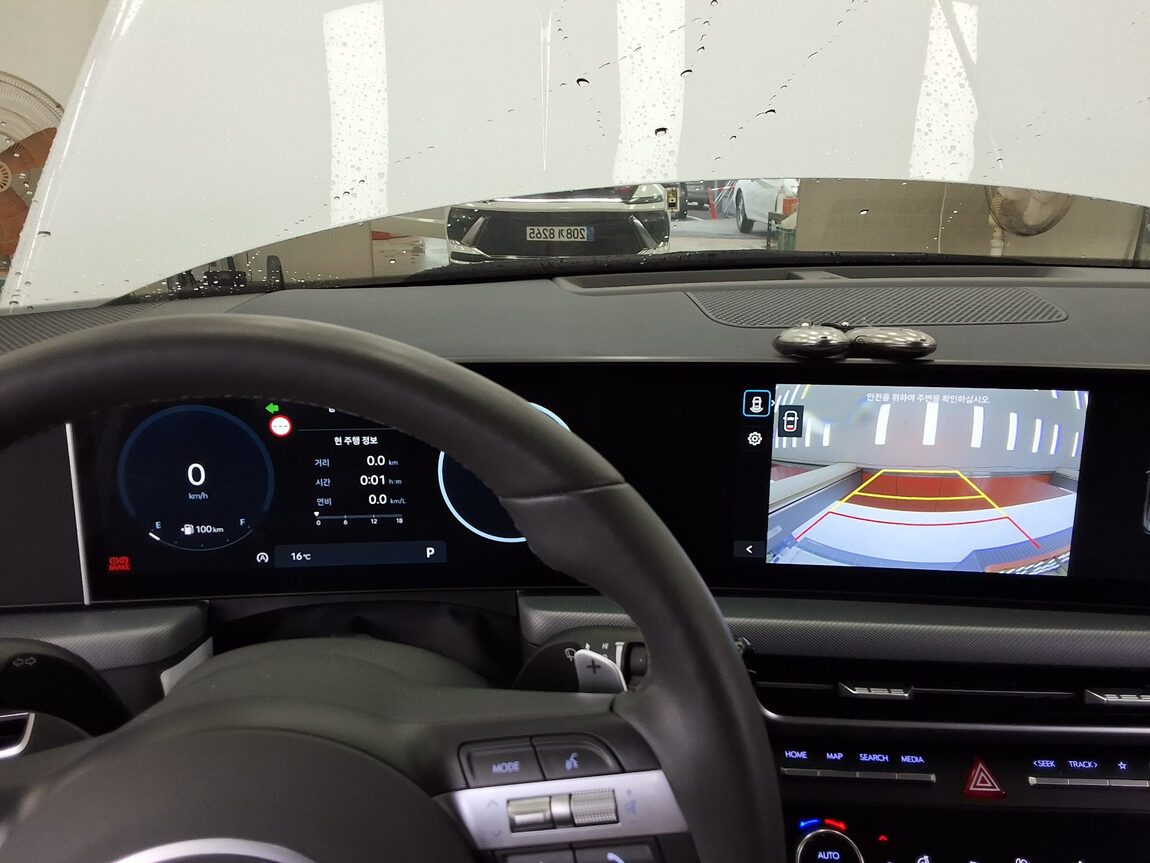 HYUNDAI SONATA THE EDGE GASOLINE 2.0 EXCLUSIVE 2024 - zdjęcie 18