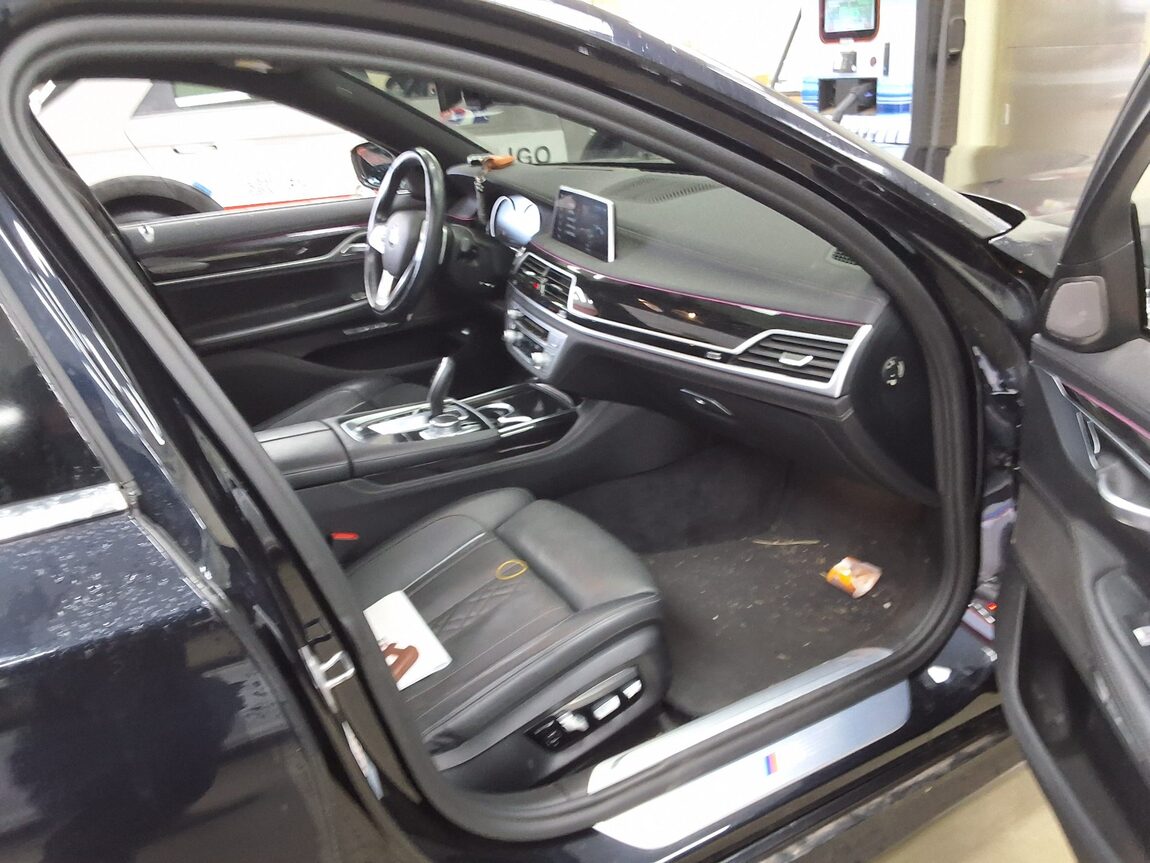 BMW 7 SERIES (6TH GEN) 730d xDRIVE M SPORT PACK 2018 - zdjęcie 15