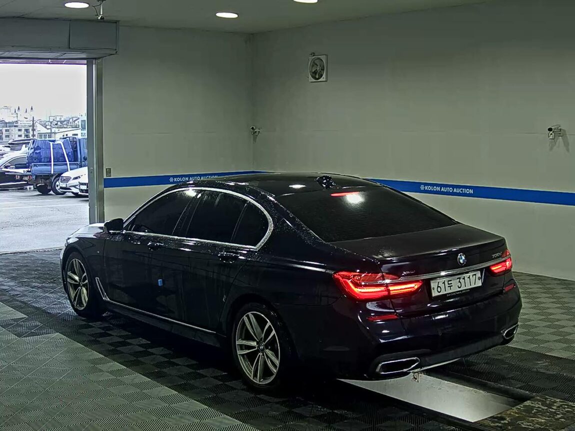 BMW 7 SERIES (6TH GEN) 730d xDRIVE M SPORT PACK 2018 - zdjęcie 6