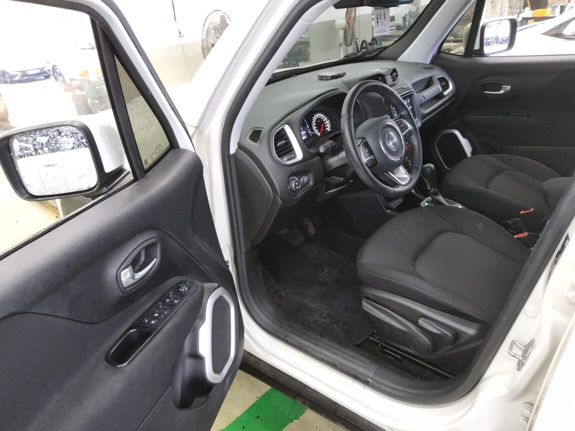 JEEP RENEGADE 2.4 GASOLINE LONGITUDE 2018 - zdjęcie 10