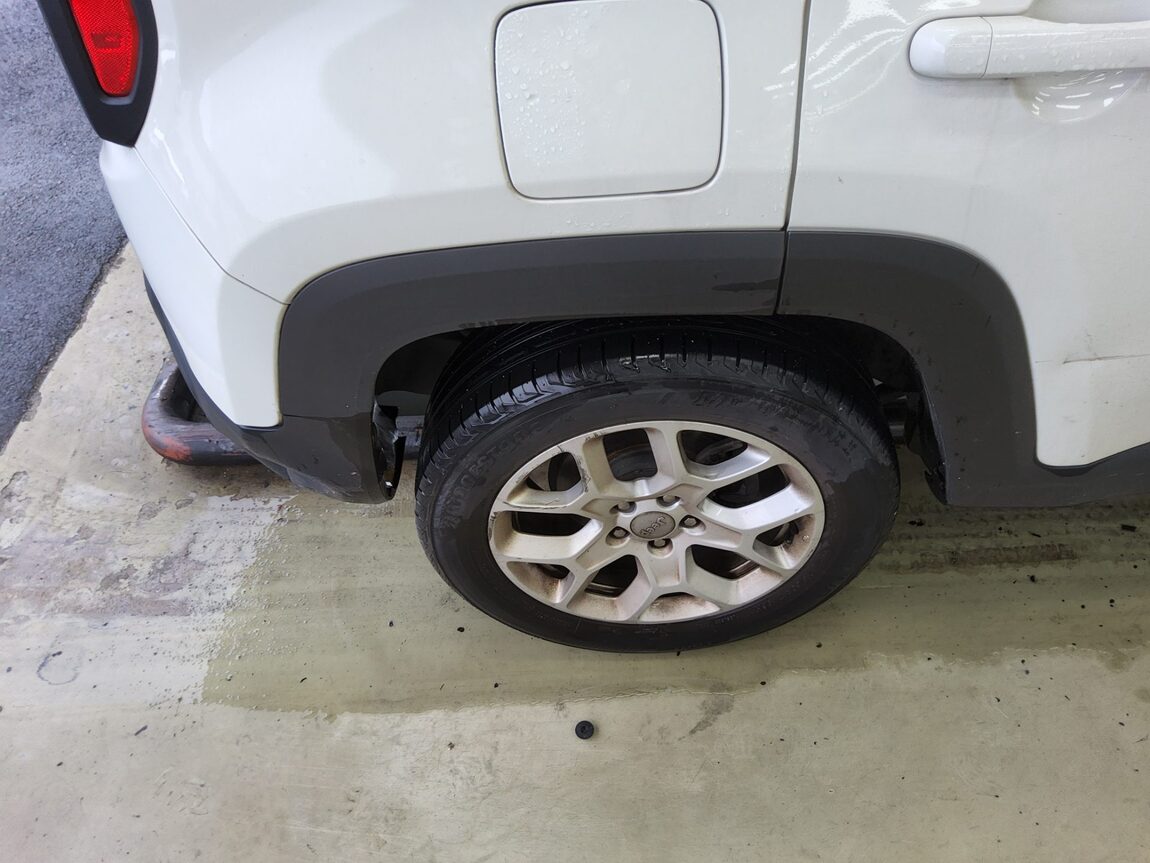 JEEP RENEGADE 2.4 GASOLINE LONGITUDE 2018 - zdjęcie 23
