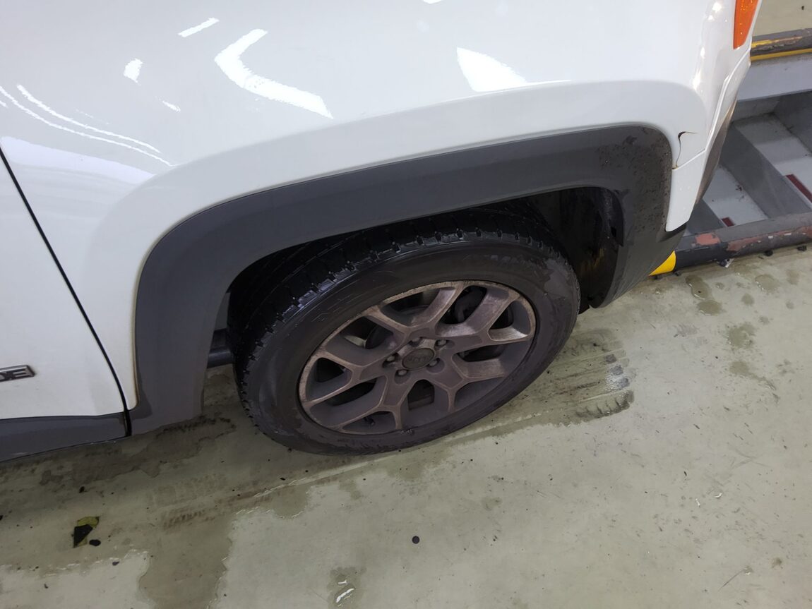 JEEP RENEGADE 2.4 GASOLINE LONGITUDE 2018 - zdjęcie 22