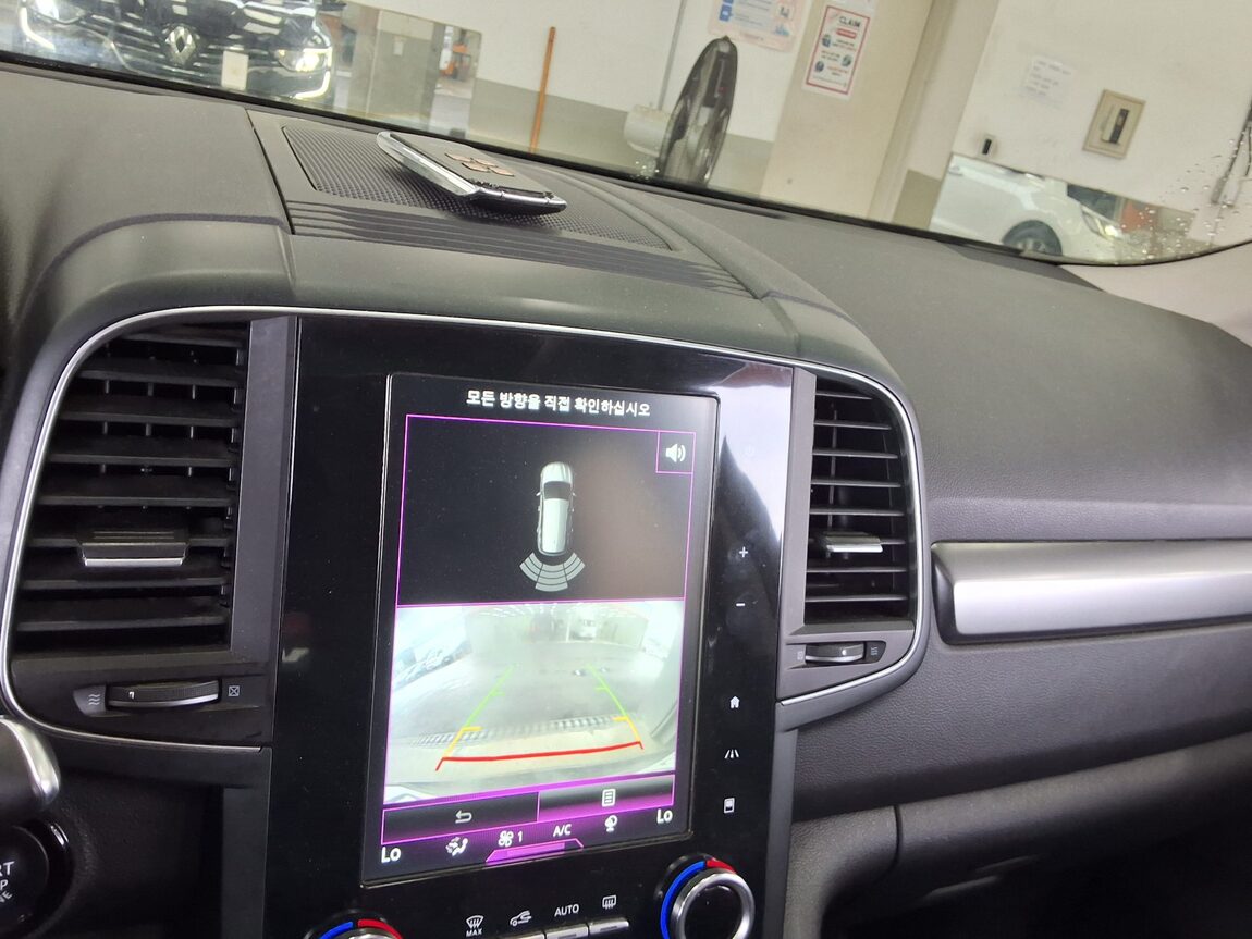 RENAULT (SAMSUNG) QM6 2.0 dCi 2WD LE 2018 - zdjęcie 19