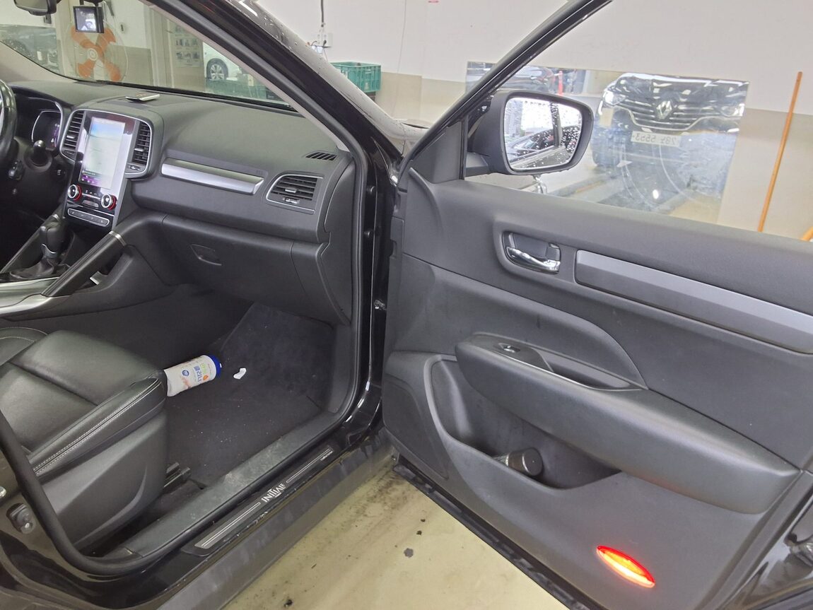 RENAULT (SAMSUNG) QM6 2.0 dCi 2WD LE 2018 - zdjęcie 14