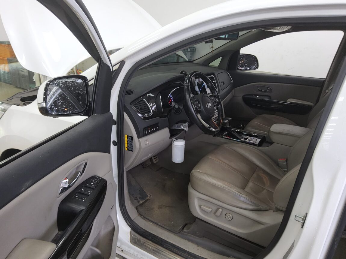 KIA THE NEW CARNIVAL 9-SEATER DIESEL NOBLESSE SPECIAL 2020 - zdjęcie 10