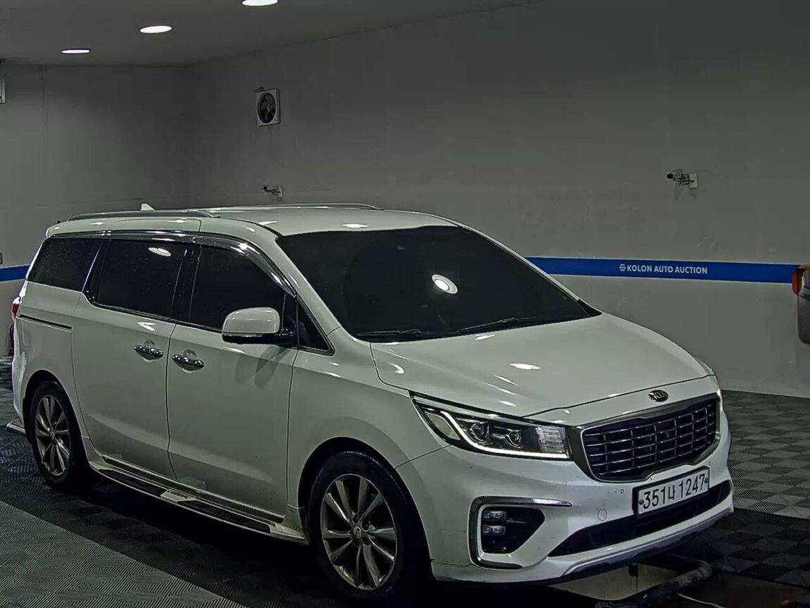 KIA THE NEW CARNIVAL 9-SEATER DIESEL NOBLESSE SPECIAL 2020 - zdjęcie 3