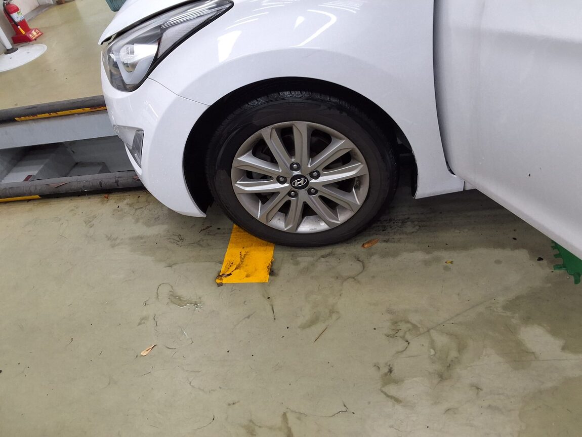 HYUNDAI THE NEW AVANTE MD 1.6 GDi MODERN 2015 - zdjęcie 20