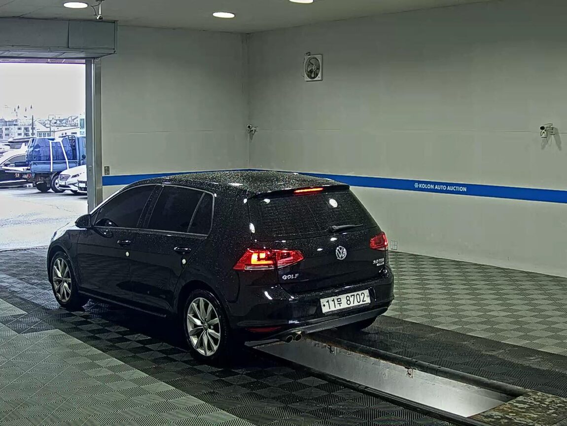 VOLKSWAGEN GOLF (7TH GEN) 2.0 TDI 2015 - zdjęcie 6