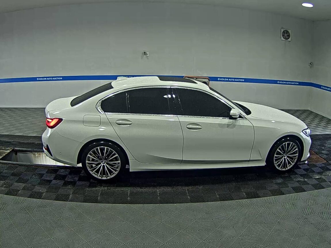 BMW 3 SERIES (7TH GEN) 320d LUXURY INNOVATION PACK 2022 - zdjęcie 4