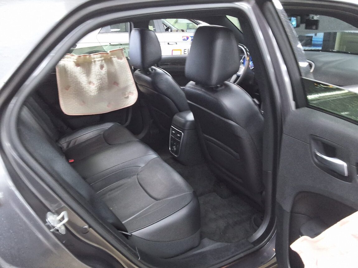 CHRYSLER 300C (2ND GEN) 3.0 DIESEL 2014 - zdjęcie 14