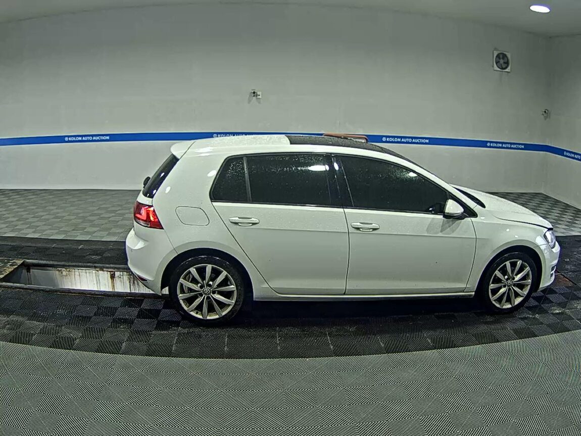 VOLKSWAGEN GOLF (7TH GEN) 2.0 TDI 2015 - zdjęcie 4