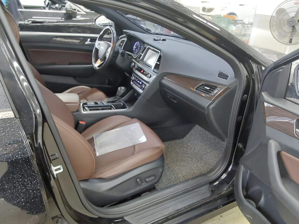 HYUNDAI LF SONATA NEW RISE 2.0 CVVL MODERN 2019 - zdjęcie 14
