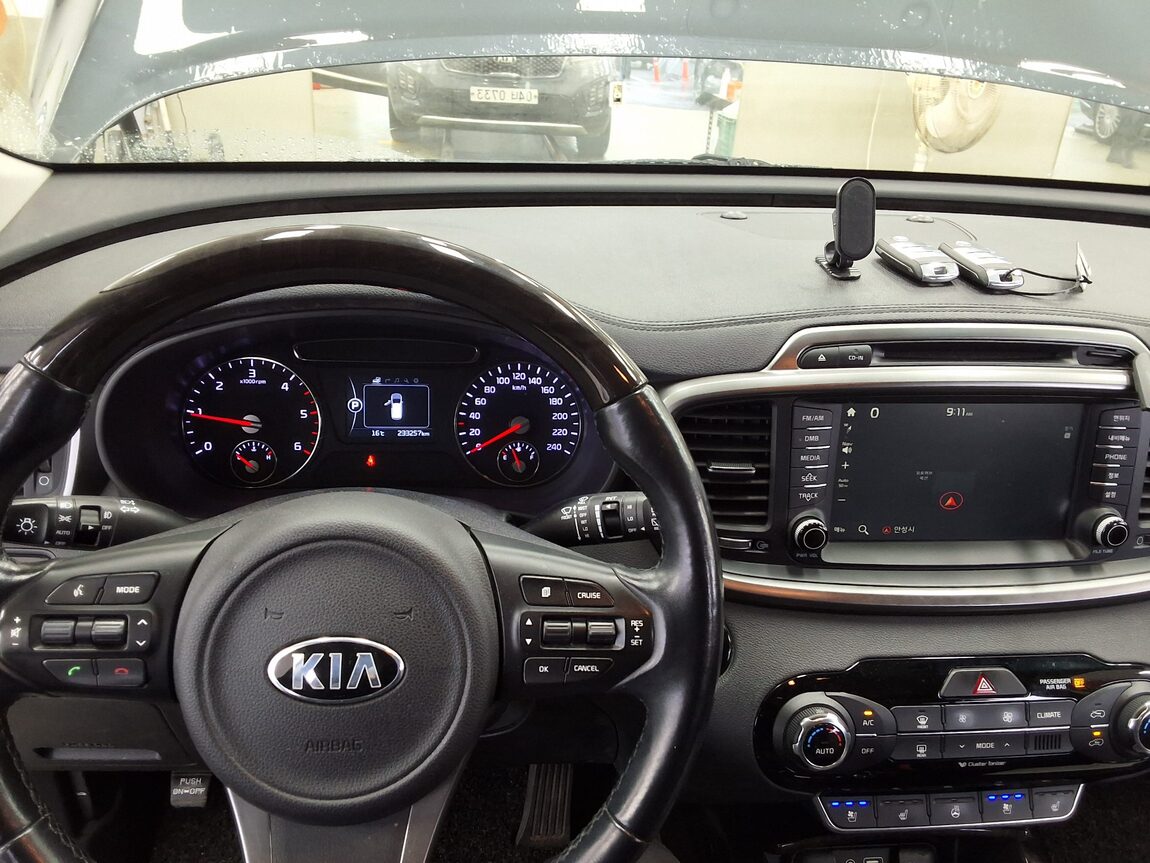 KIA ALL NEW SORENTO R2.0 2WD PRESTIGE 2016 - zdjęcie 17