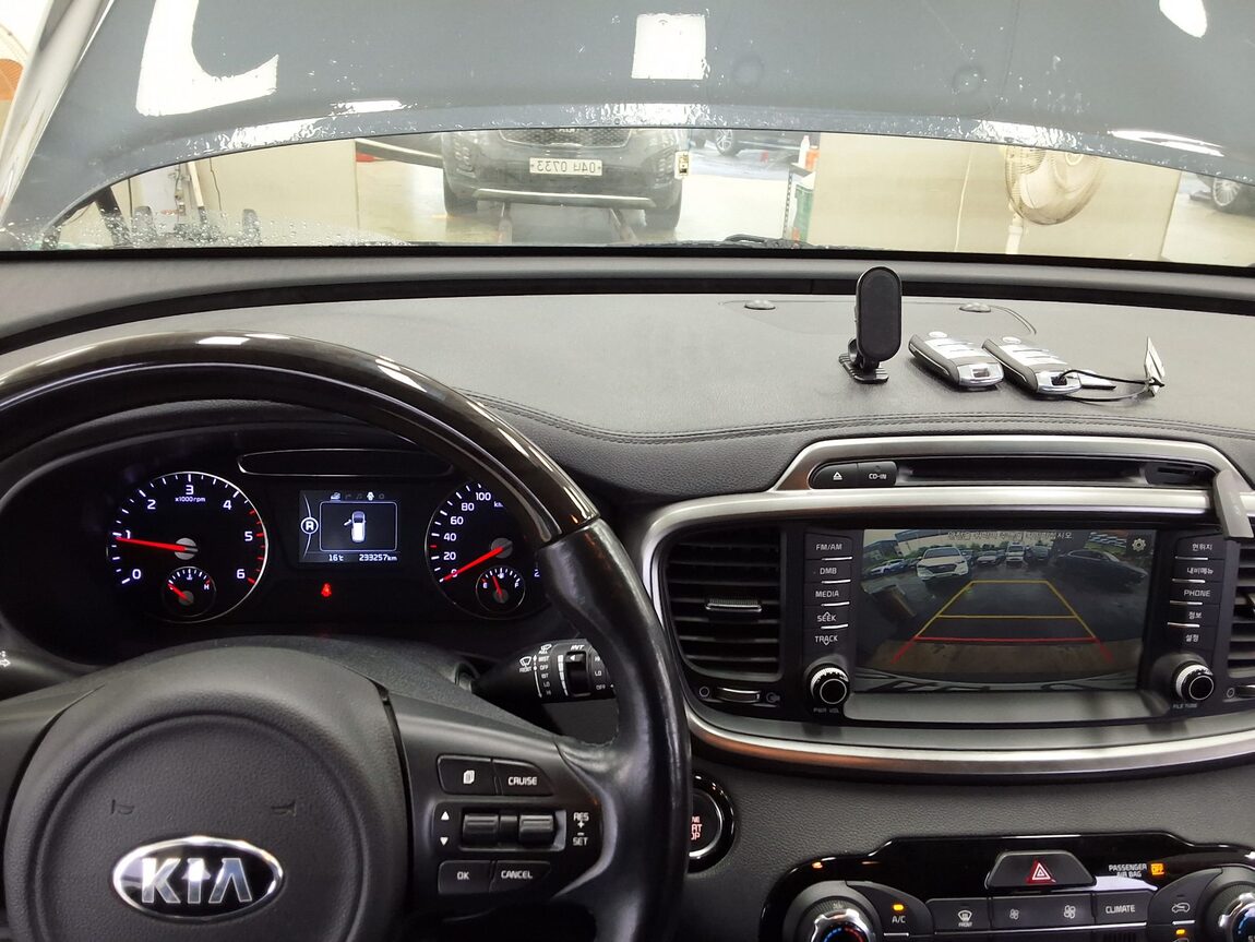KIA ALL NEW SORENTO R2.0 2WD PRESTIGE 2016 - zdjęcie 18