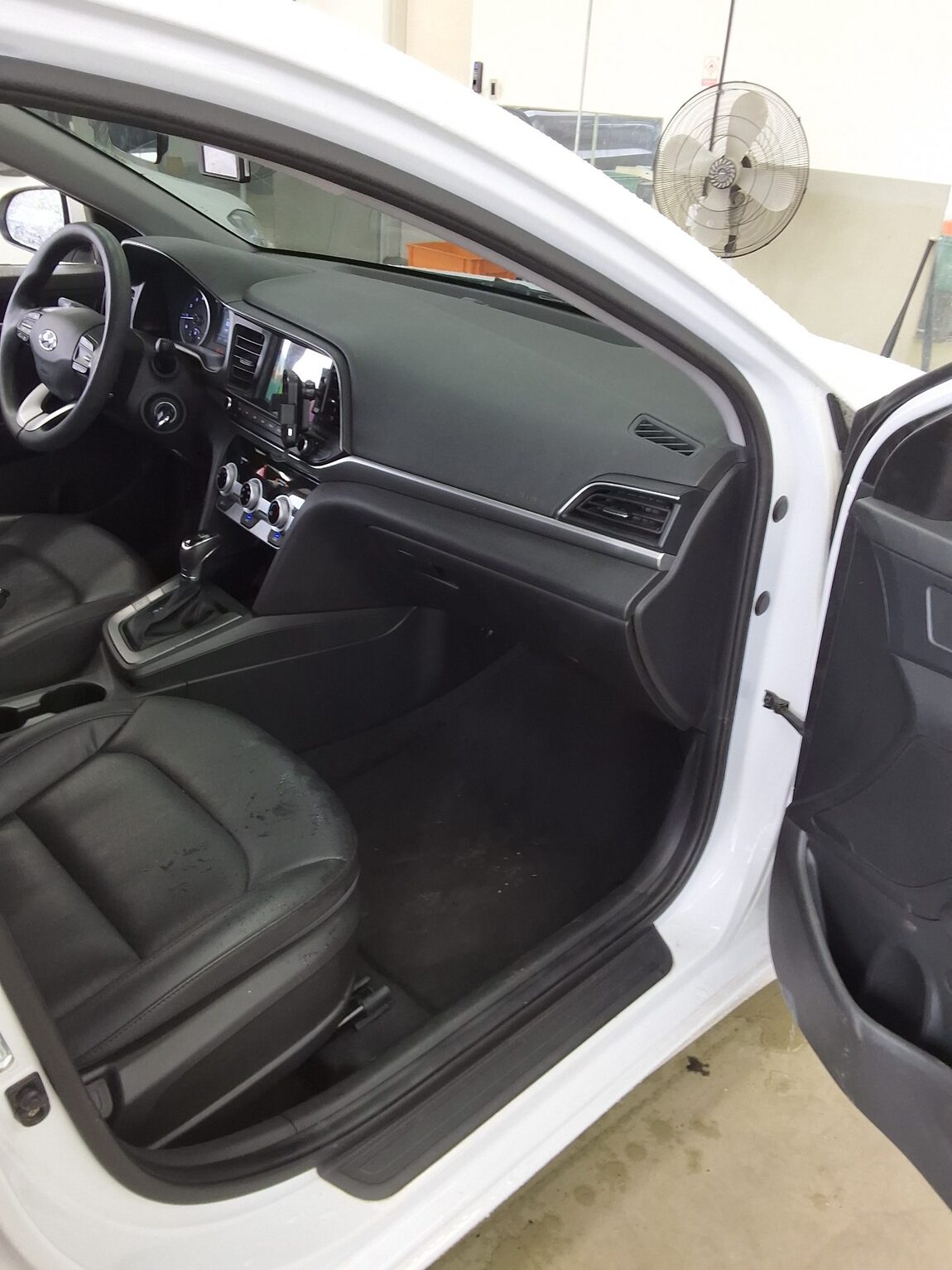 HYUNDAI THE NEW AVANTE AD 1.6 LPI RENTAL CAR STYLE 2020 - zdjęcie 14
