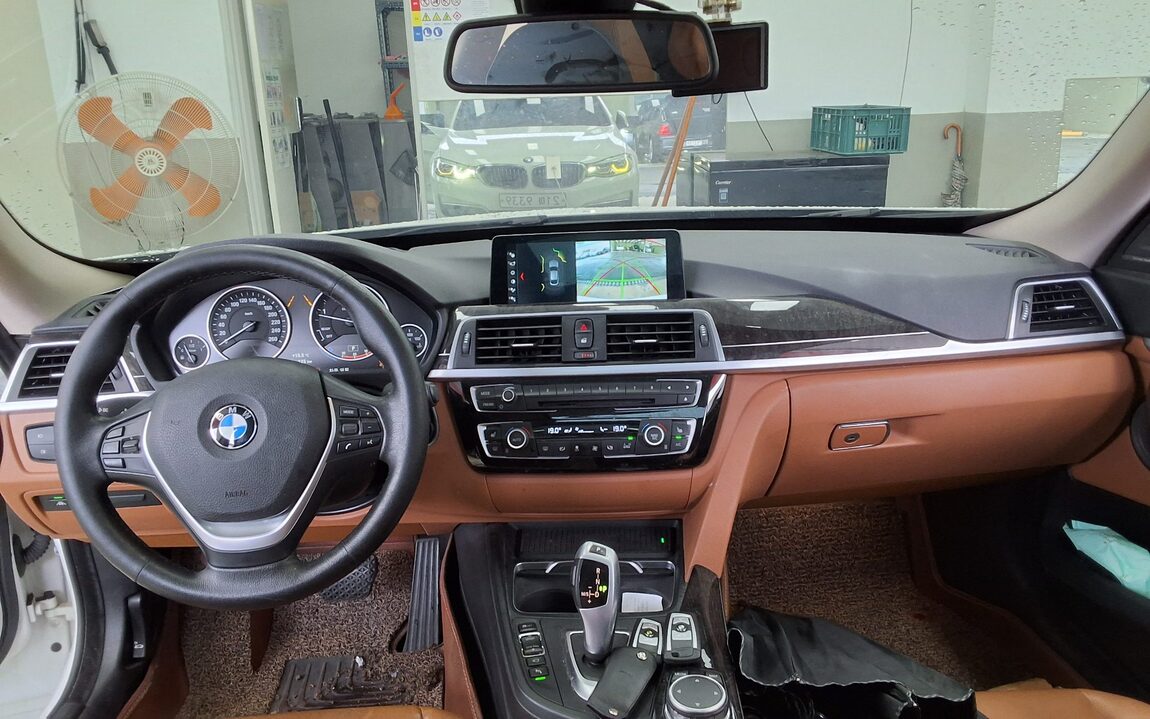 BMW GRAN TURISMO (GT) 3 SERIES GT 320d LUXURY LINE 2017 - zdjęcie 11
