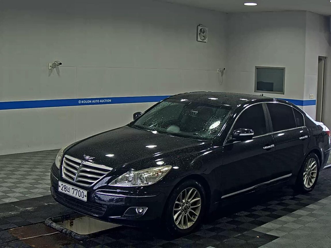 HYUNDAI GENESIS BH 330 GRAND PRIME PACK 2010 - zdjęcie 2