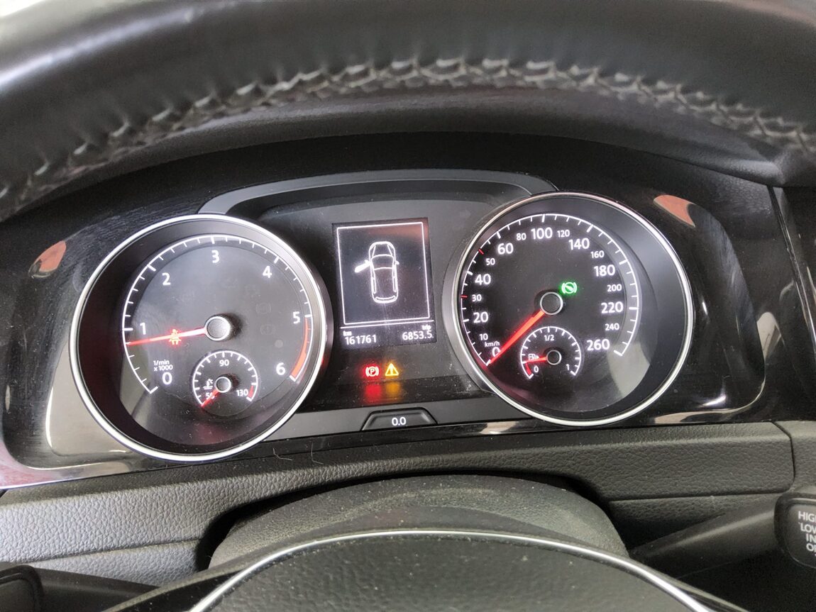 VOLKSWAGEN GOLF (7TH GEN) 2.0 TDI 2015 - zdjęcie 9