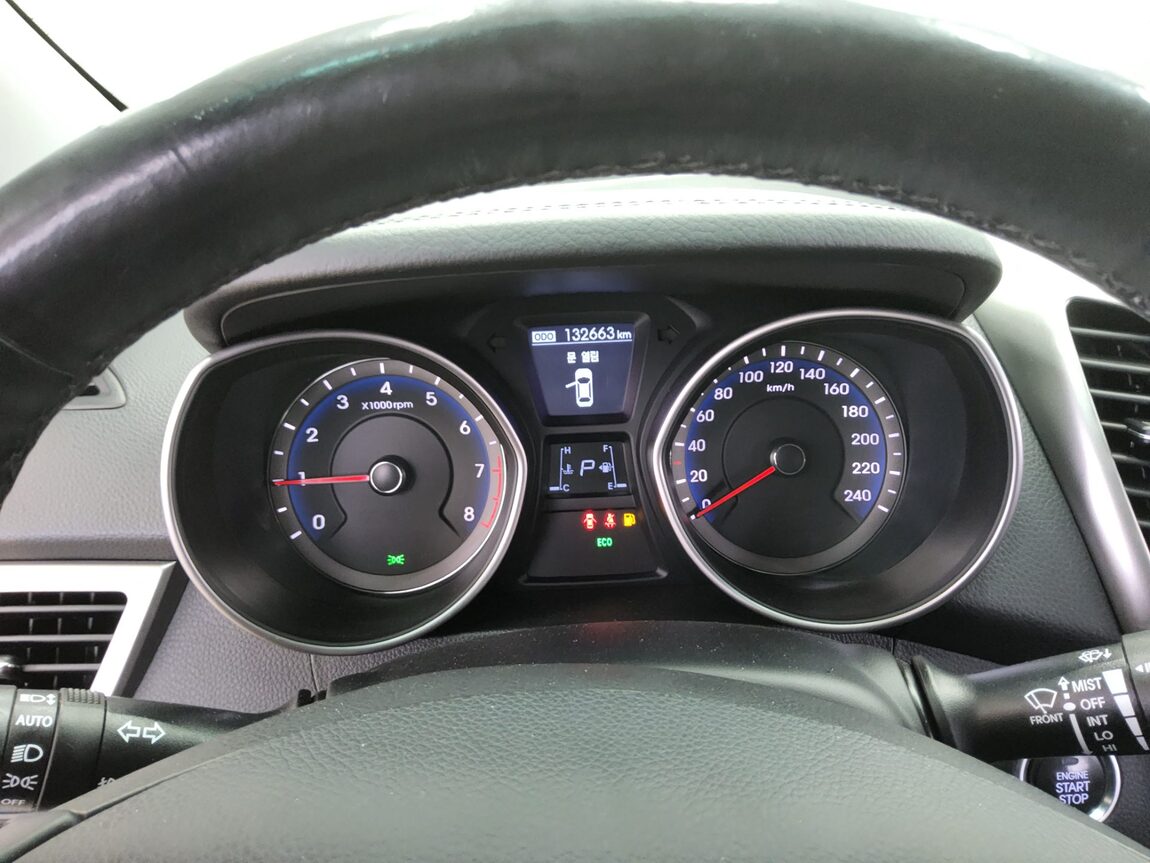 HYUNDAI NEW i30 1.6 GDi PYL 2014 - zdjęcie 9