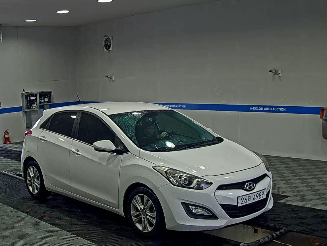 HYUNDAI NEW i30 1.6 GDi PYL 2014 - zdjęcie 3