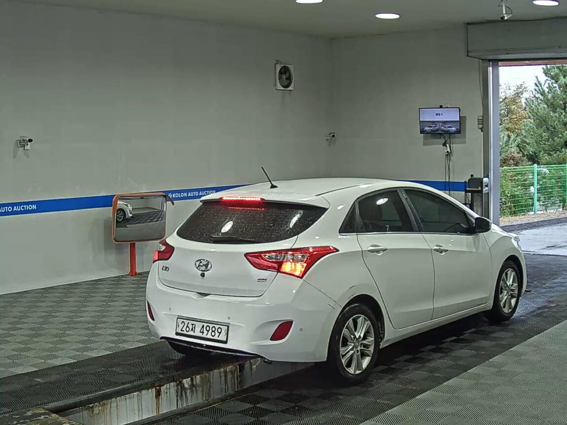 HYUNDAI NEW i30 1.6 GDi PYL 2014 - zdjęcie 5