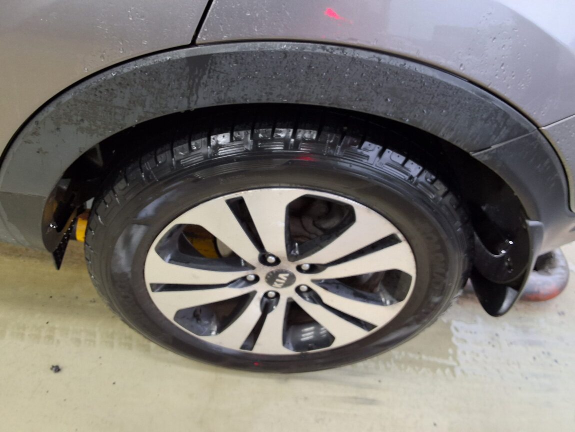 KIA SPORTAGE R DIESEL R2.0 2WD TLX LUXURY MODEL 2011 - zdjęcie 21