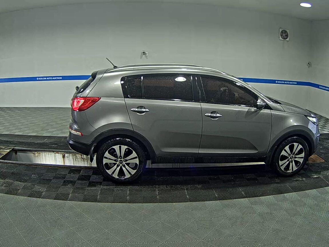KIA SPORTAGE R DIESEL R2.0 2WD TLX LUXURY MODEL 2011 - zdjęcie 4
