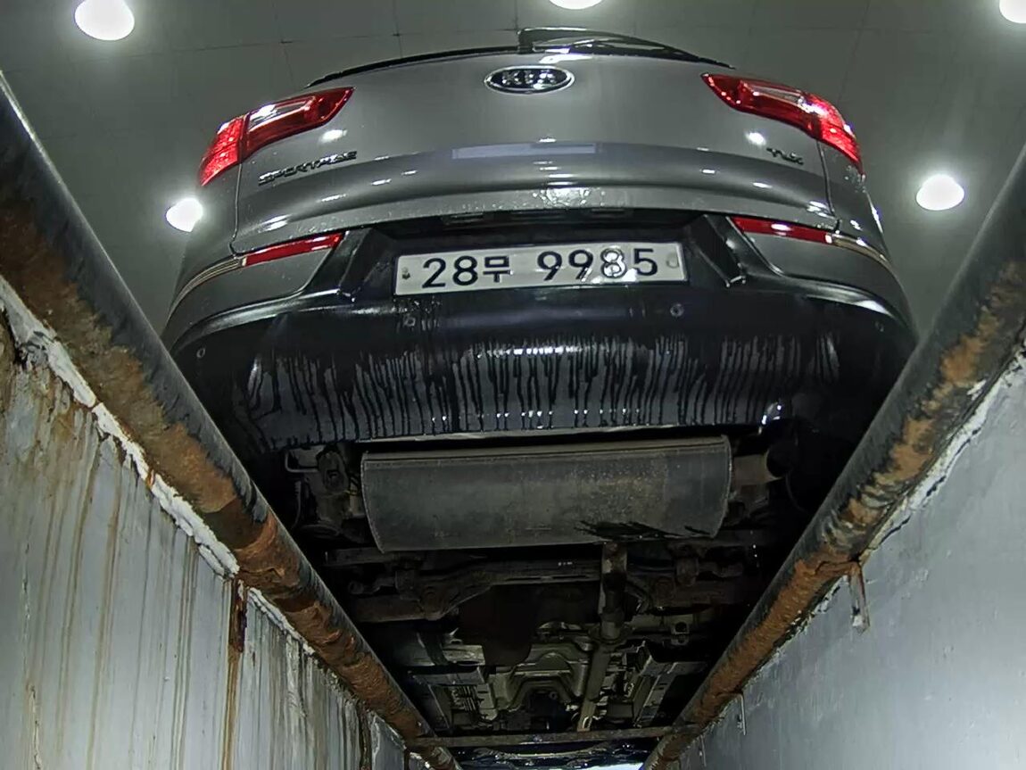 KIA SPORTAGE R DIESEL R2.0 2WD TLX LUXURY MODEL 2011 - zdjęcie 8