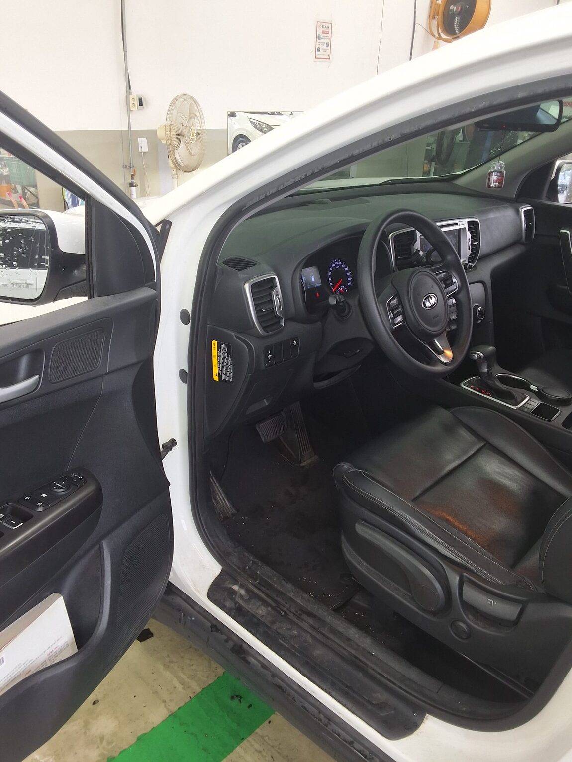 KIA NEW SPORTAGE R2.0 2WD TRENDY 2016 - zdjęcie 10