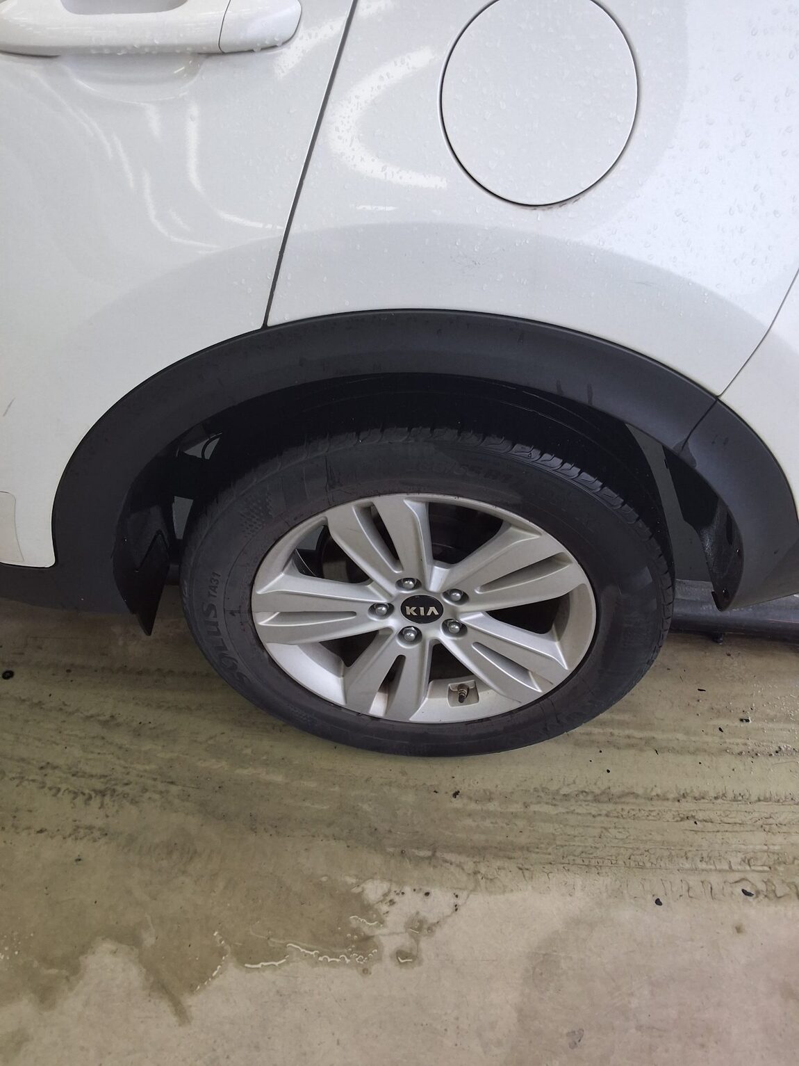 KIA NEW SPORTAGE R2.0 2WD TRENDY 2016 - zdjęcie 21