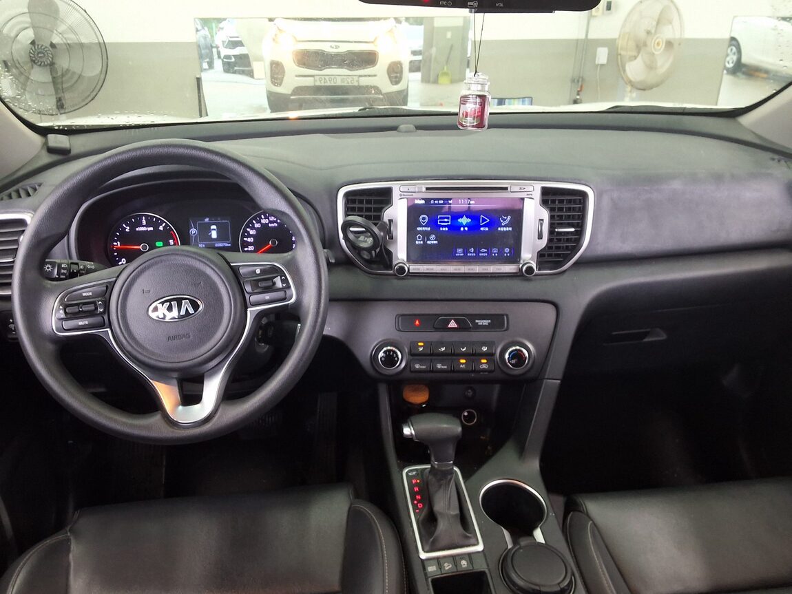 KIA NEW SPORTAGE R2.0 2WD TRENDY 2016 - zdjęcie 11