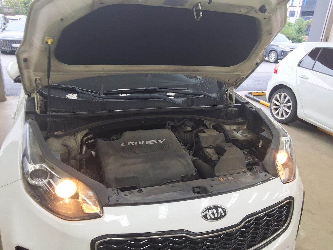 KIA NEW SPORTAGE R2.0 2WD TRENDY 2016 - zdjęcie 18