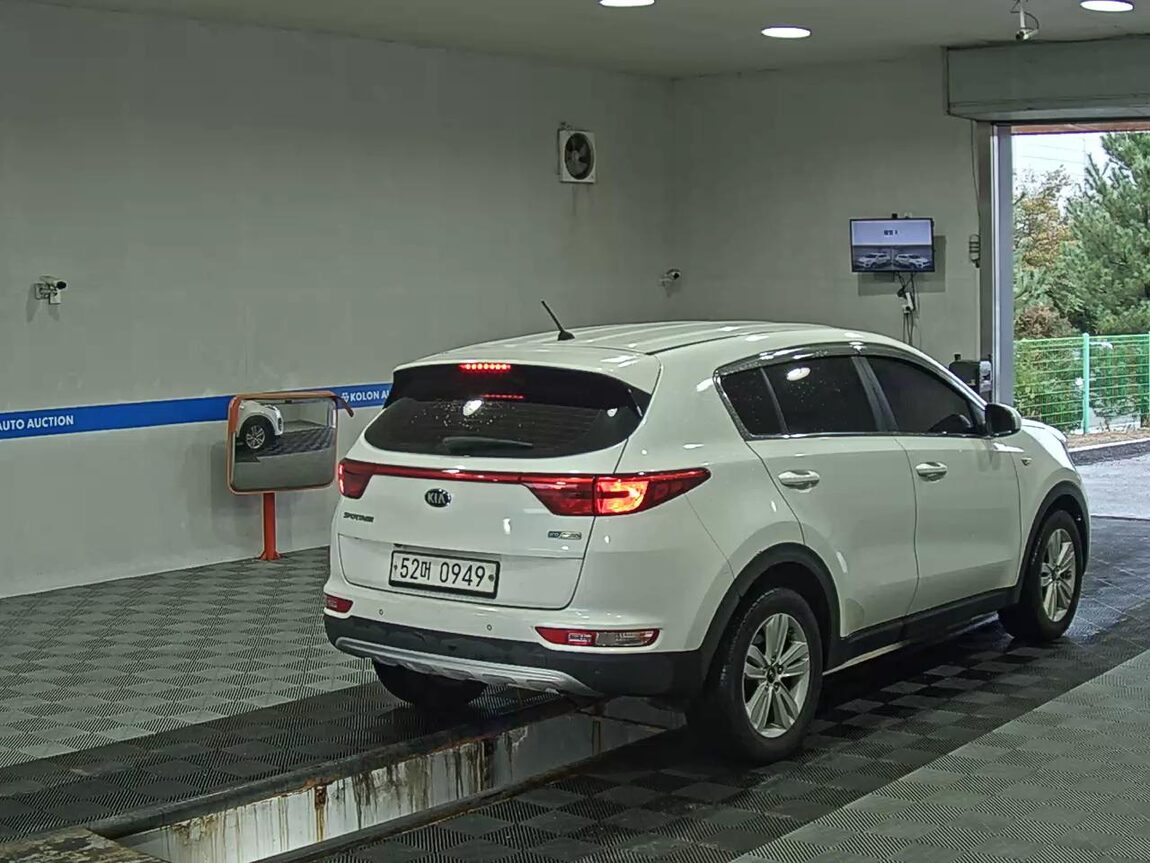 KIA NEW SPORTAGE R2.0 2WD TRENDY 2016 - zdjęcie 5