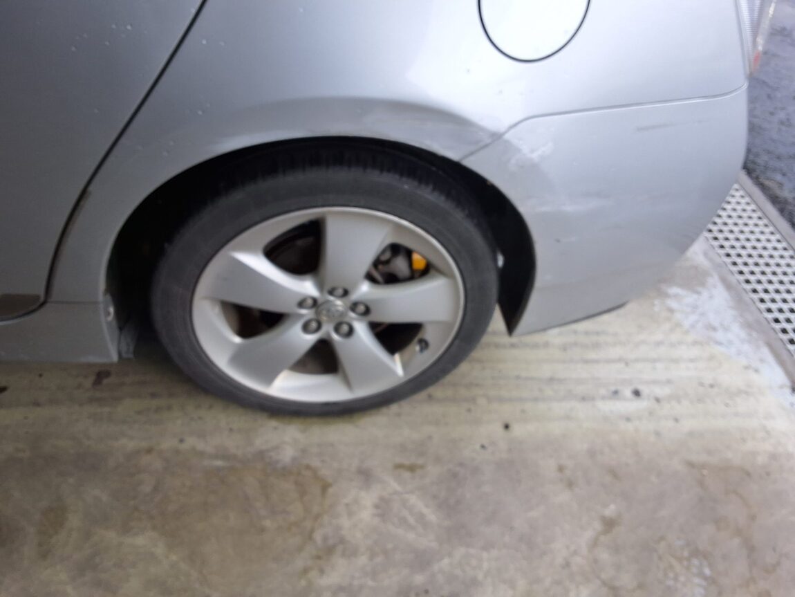 TOYOTA PRIUS (3RD GEN) 1.8 2011 - zdjęcie 20