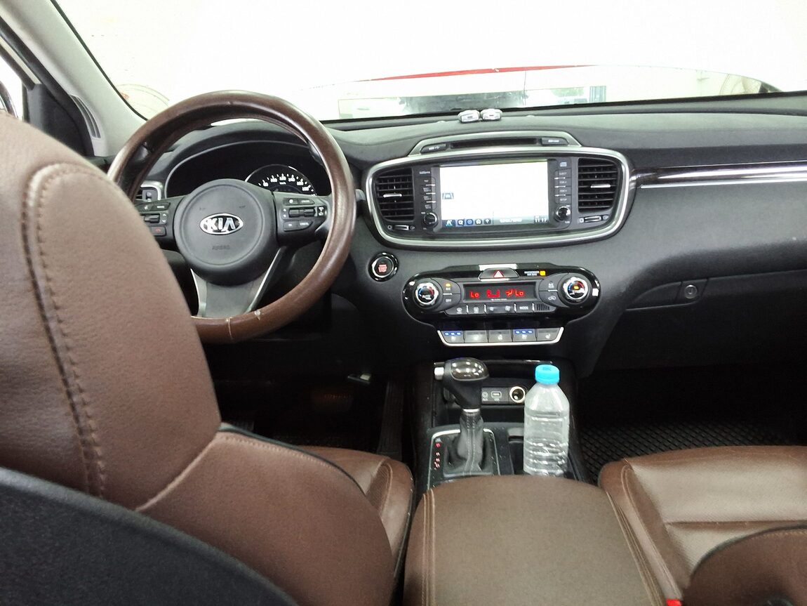 KIA ALL NEW SORENTO R2.0 2WD NOBLESSE SPECIAL 2016 - zdjęcie 11